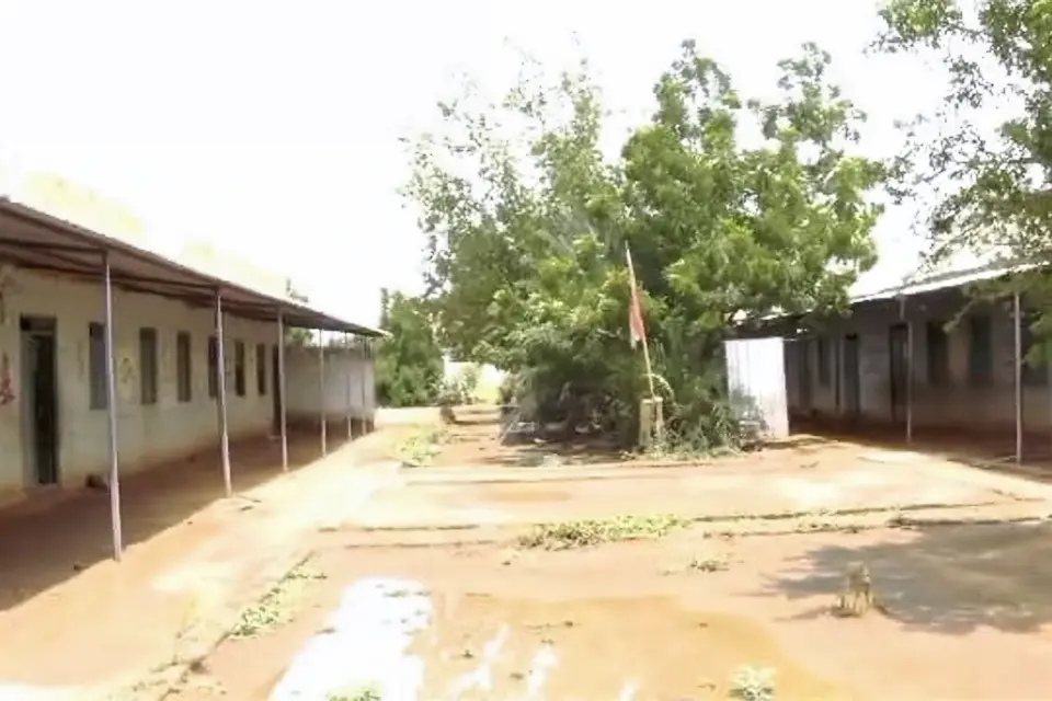 ***داخلية*** مدرسة ثانوية في أم درمان