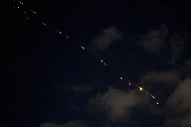 شنت إيران هجوماً مضاداً مميتاً بالصواريخ والطائرات المسيرة